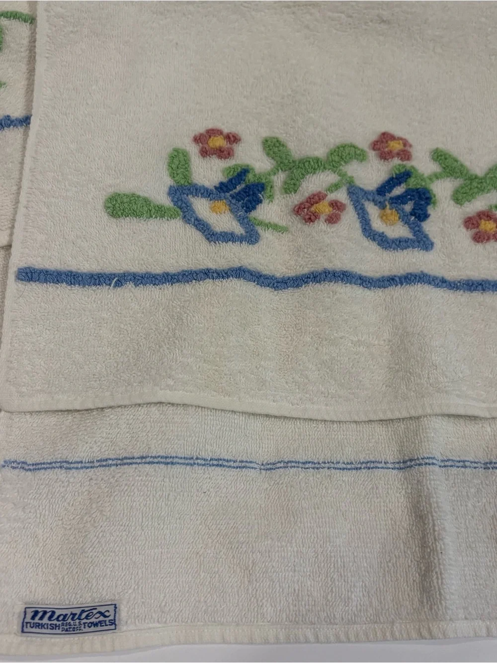 VTG Martex Floral Towel Set Tulips 2 Bath, 2 Hand, 2 Washcloths Made In USA MCM